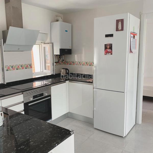 Foto e8aa15de-6201-4f3c-a8f9-9ca686574fba. Alquiler piso en San Bernardo Salamanca