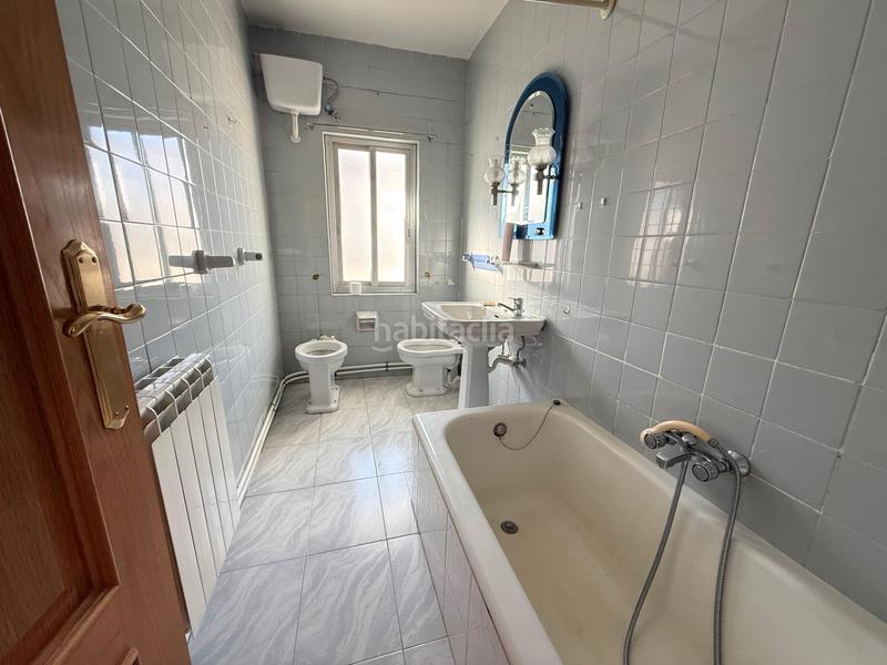 Foto b68aacec-4c3c-4c2d-9b7c-98e4d47b2bf7. Flat in calle esperanza 3 in Vidal Salamanca