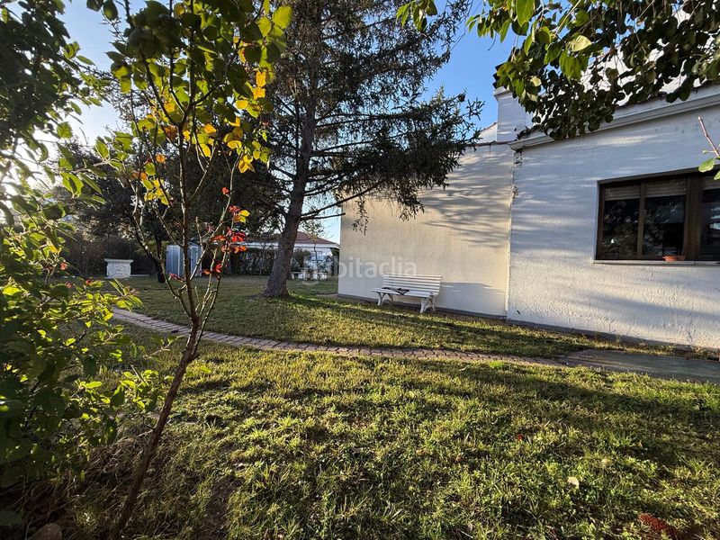 Foto 251c9416-5661-46d2-9045-2aff58d18dfd. Chalet en calle alondras 33 en Santa Marta de Tormes