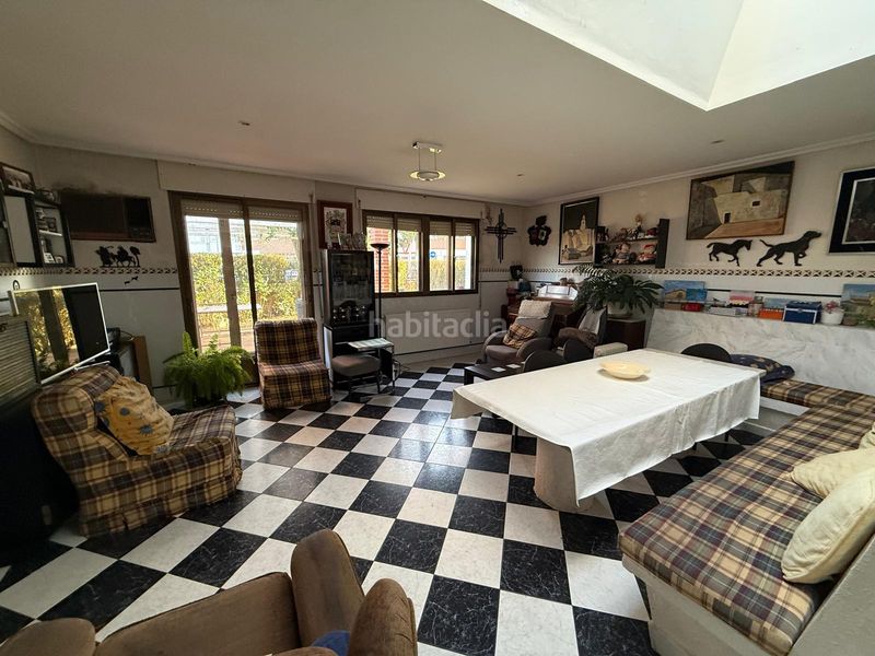 Foto 4ce2de14-b0ac-4d95-b1e6-00ffc3c6b10c. Chalet en calle alondras 33 en Santa Marta de Tormes