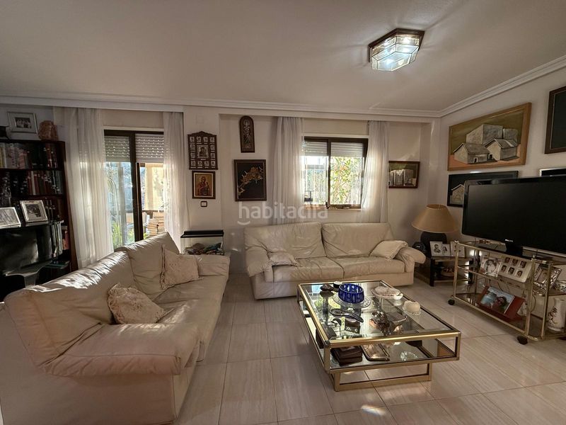 Foto a03d9585-7292-49c6-9430-23a5a66c714b. Chalet en calle alondras 33 en Santa Marta de Tormes