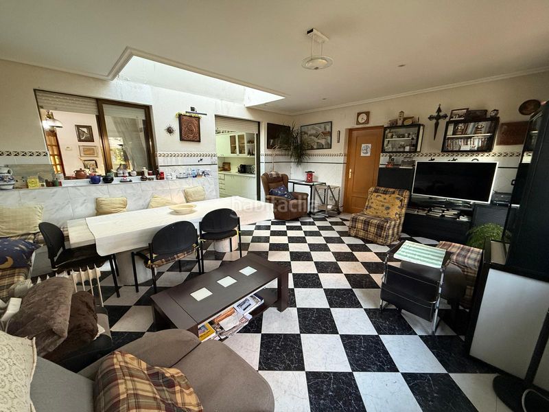 Foto aabbdf24-d53a-41e4-9fa3-2cd9e8f55e39. Chalet en calle alondras 33 en Santa Marta de Tormes