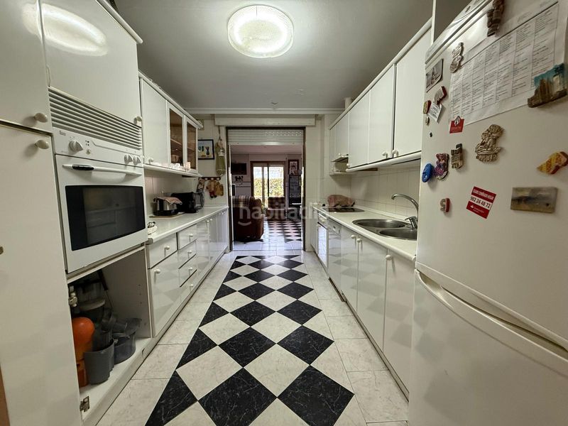 Foto d9c70b51-abdb-4f3e-b8a2-432f07d71a57. Chalet en calle alondras 33 en Santa Marta de Tormes