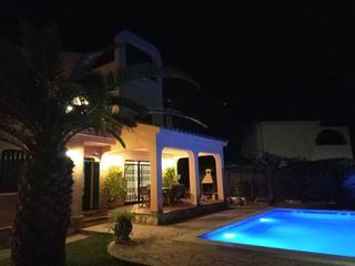 Xalet a Les Tres Cales. Magnifico chalet en 2 linea !!!