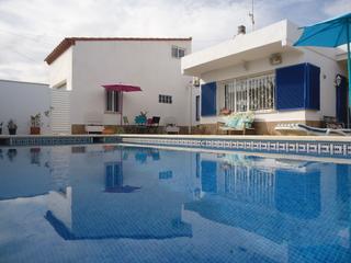 Xalet a Calafat. Chalet cera del mar