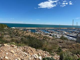 Finca rústica a Avingunda mediterrania 33 33. Parcela en primerisima linea de mar