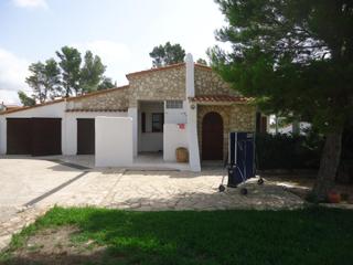 Casa aparellada a Sant Jordi DAlfama. Chalet pareado en sant jordi dalfama