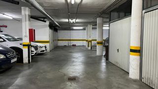 Posto auto in Calle Santo Entierro