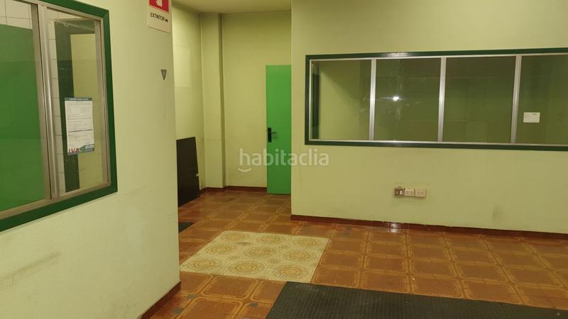Foto 836f5076-20e0-4b84-a548-c460ee521657. Lloguer local comercial a Agra del Orzán - Ventorrillo Coruña (A)