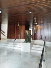 Location Appartement à Someso - Matogrande. Piso en alquiler en elviña  monelos, 4 dormitorios.