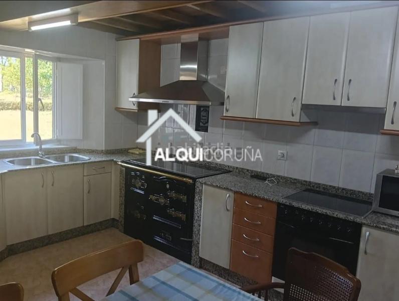 Foto b7ede6f8-c73f-4845-b7ad-d47883f97071. Casa  en venta en borrifáns, 4 dormitorios. en Cesuras