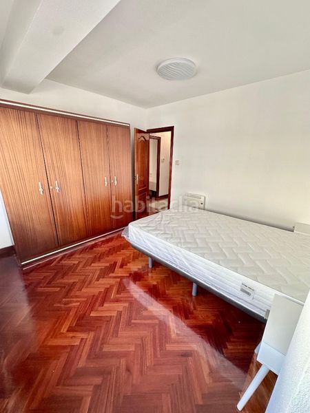 Foto 141a919c-f919-4090-a580-97bd3fcff8aa. Pis amb calefacció a Agra del Orzán - Ventorrillo Coruña (A)