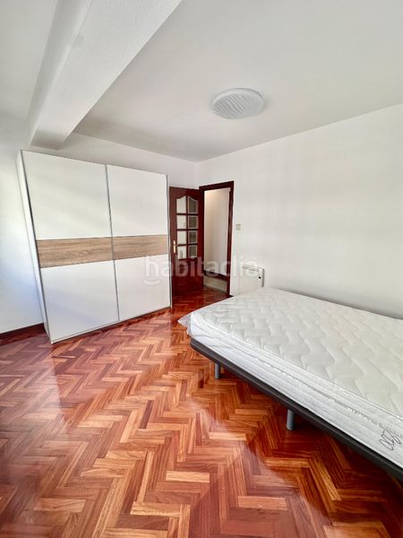 Foto 95ec83ce-0fe1-4e81-a721-4f95a68e9172. Pis amb calefacció a Agra del Orzán - Ventorrillo Coruña (A)