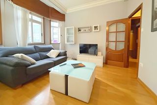 Location Appartement à Cuatro Caminos - Plaza de la Cubela. Piso de alquiler curso escolar 2026-27