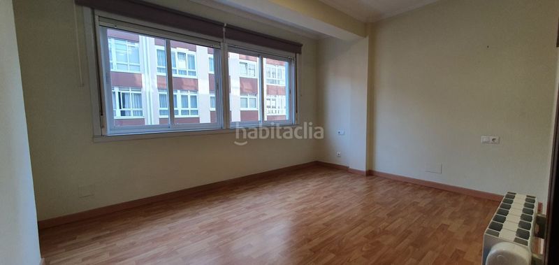 Foto ea9b7e30-3966-4157-be0f-3114aeb738f3. Pis amb calefacció a Os Mallos Coruña (A)