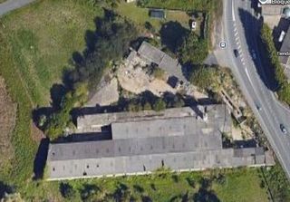 Nau industrial a Almeiras