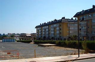 Propriété à Avenida rafael barez parc.7, poligono de vosa, 7, 15570,narón. Suelo en venta en narón la coruña