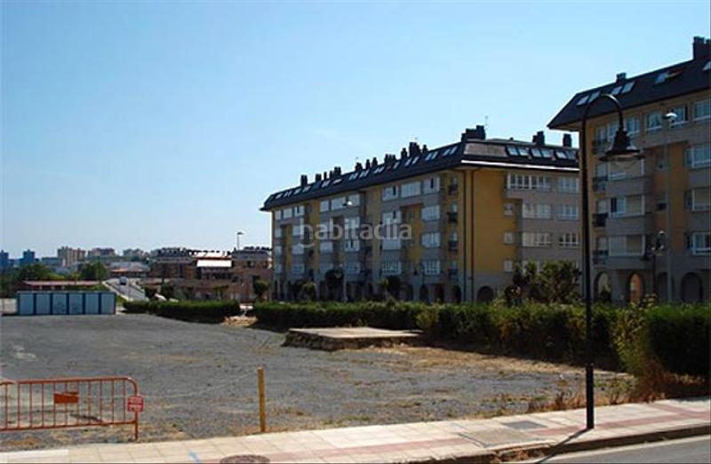 Foto ac69a42b-a886-4856-9245-aded9f666438. Rural plot in avenida rafael barez parc.7 in A Gándara Narón