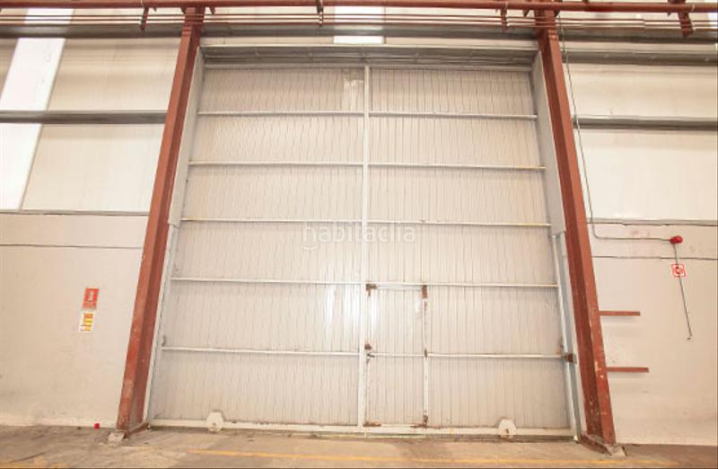 Foto 3ea7e8dd-1391-4f4f-a1e3-1b9fbe310a9a. Fabrikhalle in avenida francisco yañez badia in Mugardos