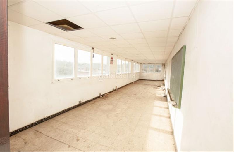 Foto 77320f00-6fe1-4380-a4e8-bac93cf9fa8c. Fabrikhalle in avenida francisco yañez badia in Mugardos