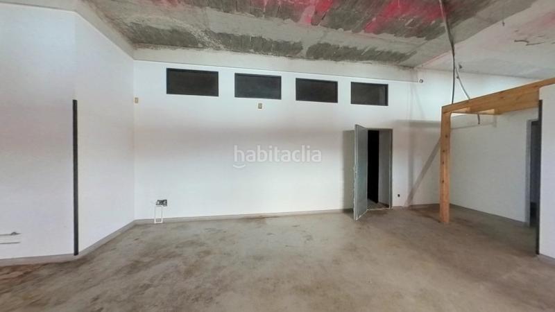 Foto ca29e383-6048-4a14-8355-55dbb202a824. Locale commerciale in calle manuel jesus mendez bua in Carral