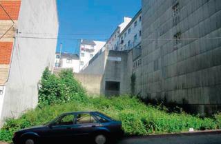 Propriété à Calle tras do cadavo 4,fene. Suelo a la venta situado en el municipio de fene