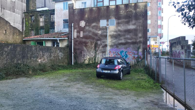 Foto 87cb6fbd-eb5a-4db9-a3d2-70dd10539fb4. Finca rústica en rúa dos feáns parcela para vivienda en rosalia de castro en Santiago de Compostela