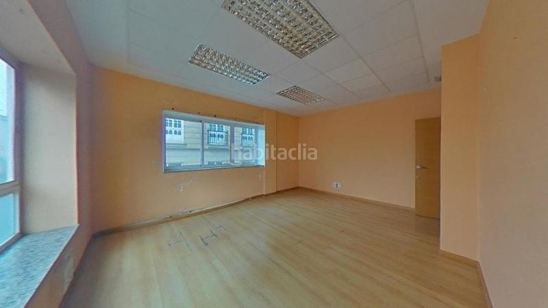 Foto 2174b953-159b-4b16-bbac-deb919c2c975. Local comercial en calle naturalista lopez seoane os presentamos este local situado en Ferrol