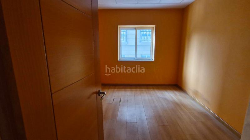 Foto 355bc50d-2352-4a27-bd23-b15611777eed. Local comercial en calle naturalista lopez seoane os presentamos este local situado en Ferrol