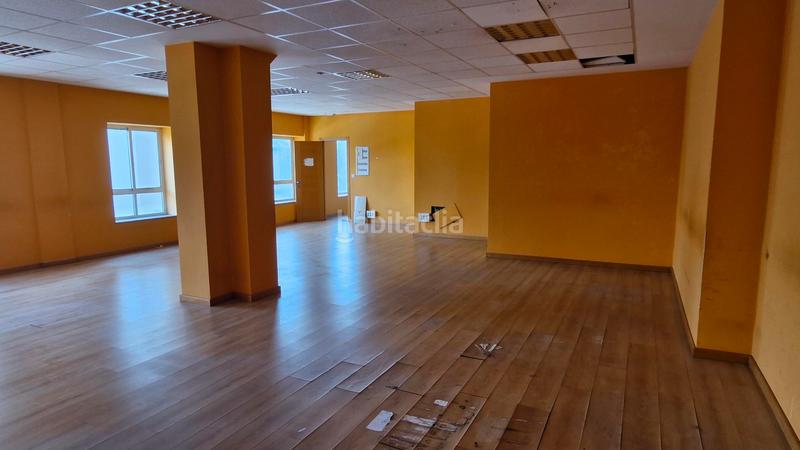 Foto 6402a2d4-c286-4f1b-9f1c-1298503301ed. Local comercial en calle naturalista lopez seoane os presentamos este local situado en Ferrol