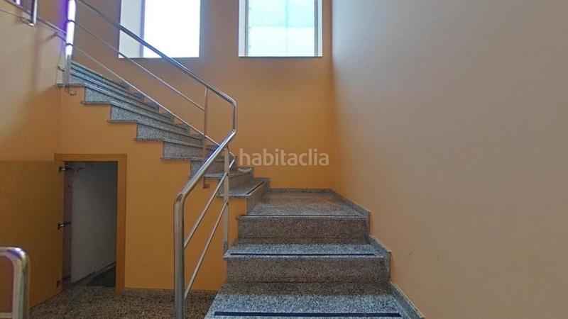 Foto b5129a20-688c-4ace-afbf-b13a5b6a32d6. Local comercial en calle naturalista lopez seoane os presentamos este local situado en Ferrol