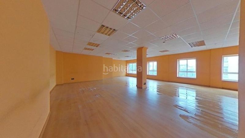 Foto c6b21a3a-46ba-48e3-8a26-9d3633c716ef. Local comercial en calle naturalista lopez seoane os presentamos este local situado en Ferrol