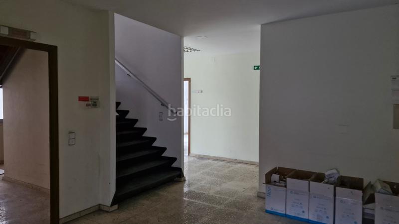 Foto e1a95222-3869-4320-88bd-f7de95224cfd. Affitto capannone industriale in pol. ind. de sabón in Arteixo