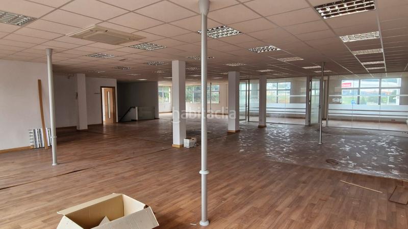 Foto 45c602a0-903b-437d-9d91-290ff068c662. Rent industrial building in pol. ind. de sabón in Arteixo