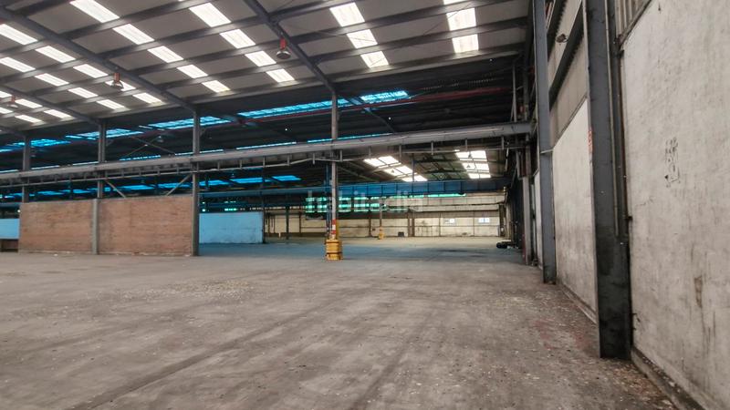 Foto c8f9a049-672f-418c-98c7-fd21921a0027. Rent industrial building in pol. ind. de sabón in Arteixo