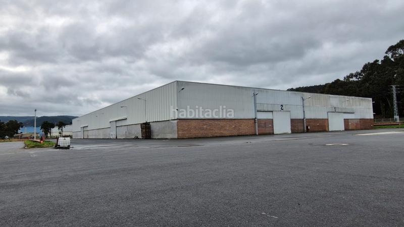 Foto d55a97c3-a6c9-4c7d-ba28-4dd80443c950. Rent industrial building in pol. ind. de sabón in Arteixo