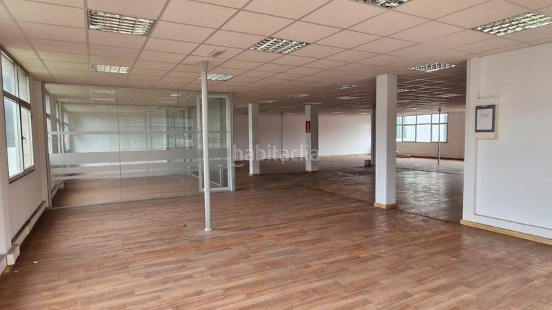 Foto d9937f45-61ae-4ced-905f-9e38562fc463. Rent industrial building in pol. ind. de sabón in Arteixo