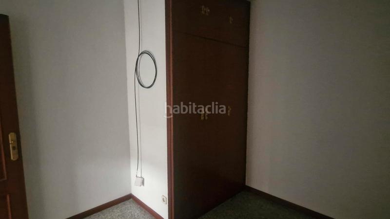 Foto d5cd6b19-3b86-4bfa-b0e9-9b3e4499aa77. Affitto capannone industriale in pol. ind. sabón Arteixo in Arteixo