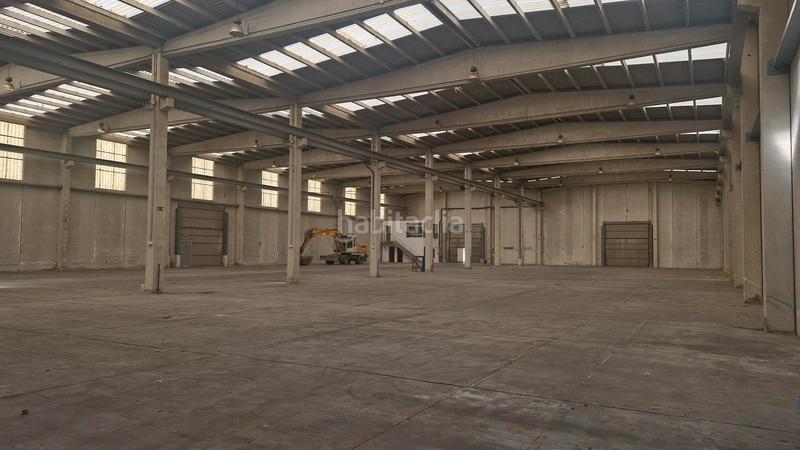 Foto 8ca0f720-c64b-4884-bfde-8c31bf58caae. Rent industrial building in pol. ind. sabón Arteixo in Arteixo