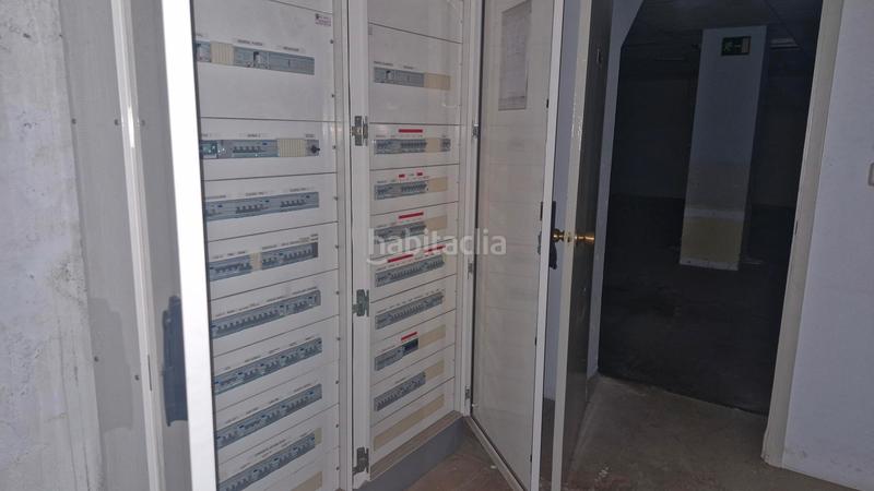 Foto d5647feb-e8d2-47cd-8a33-f68664444cce. Locale commerciale in c. de rubalcava in Centro Ferrol