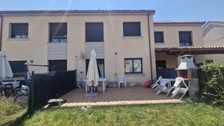 Chalet  Rua camelias 17, pereiro de aguiar. Unifamiliar adosada en tapada das bouzas