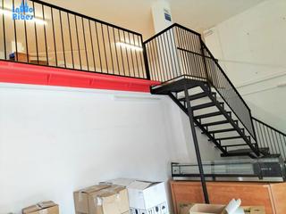 Lloguer Local Comercial a Centre. Local comercial  oficinas en venta o alquiler  sant pere de ribe