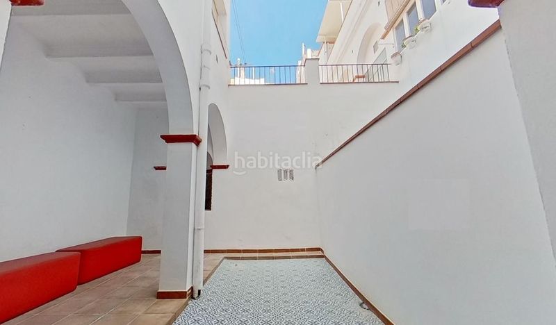 Foto 3b9cff2a-f1e4-4330-b31f-af87ebe9105a. Planta baixa a Centrevila Vilanova i la Geltrú