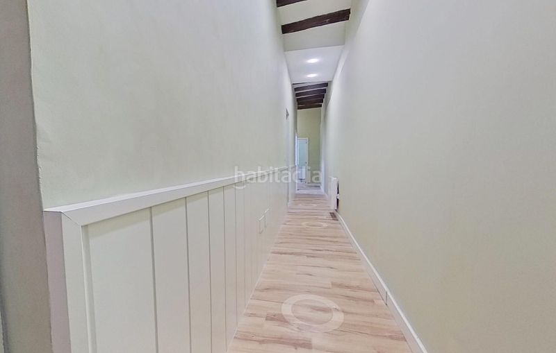 Foto bc90e53d-f043-4a3b-a30e-0b28a0905a51. Planta baixa a Centrevila Vilanova i la Geltrú