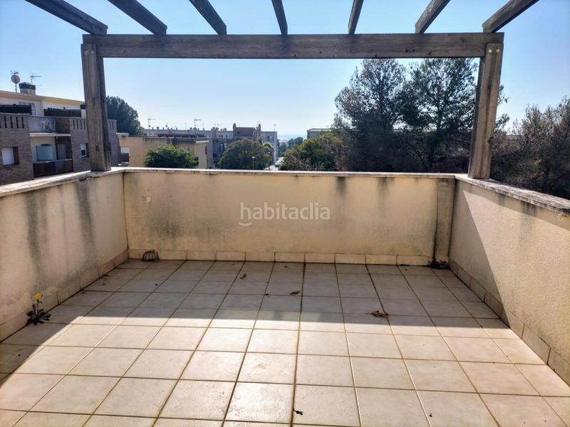 Foto 08a4a31d-2120-49cc-9129-d562ebb281dc. Reihenhaus mit heizung parking pool in Bonavista Vendrell (El)