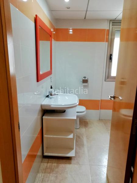 Foto 60cf0da9-ea77-4c10-a769-b2acfe440128. Reihenhaus mit heizung parking pool in Bonavista Vendrell (El)