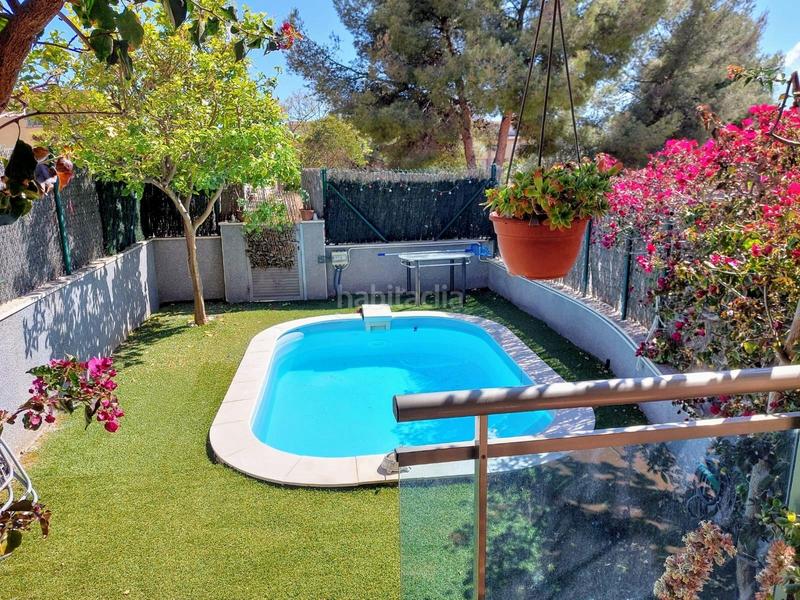 Foto 6fc032e5-72a2-424c-a6c2-f92cafe2bf10. Reihenhaus mit heizung parking pool in Bonavista Vendrell (El)