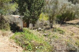 Wohngrundstück in Can Lloses - Can Marcer. Terreno urbano en valles altos