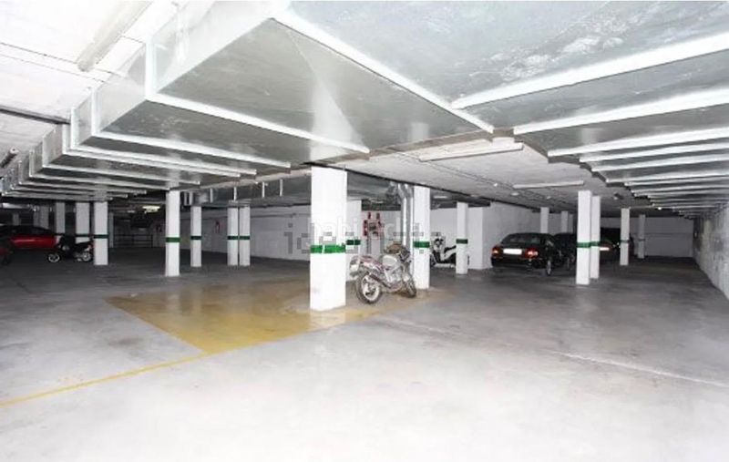 Foto a8a9794b-5cac-4845-a082-d069e895c30d. Aparcament cotxe a Vallpineda-Santa Bàrbara Sitges