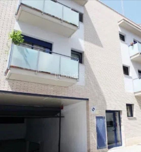 Foto ce6c8882-3658-4237-b599-5fbc650ad277. Aparcament cotxe a Vallpineda-Santa Bàrbara Sitges